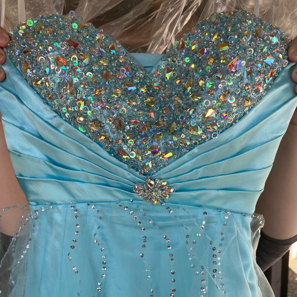 Beautiful light blue Prom Dress